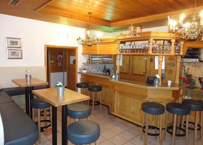 Hubertushof 3*